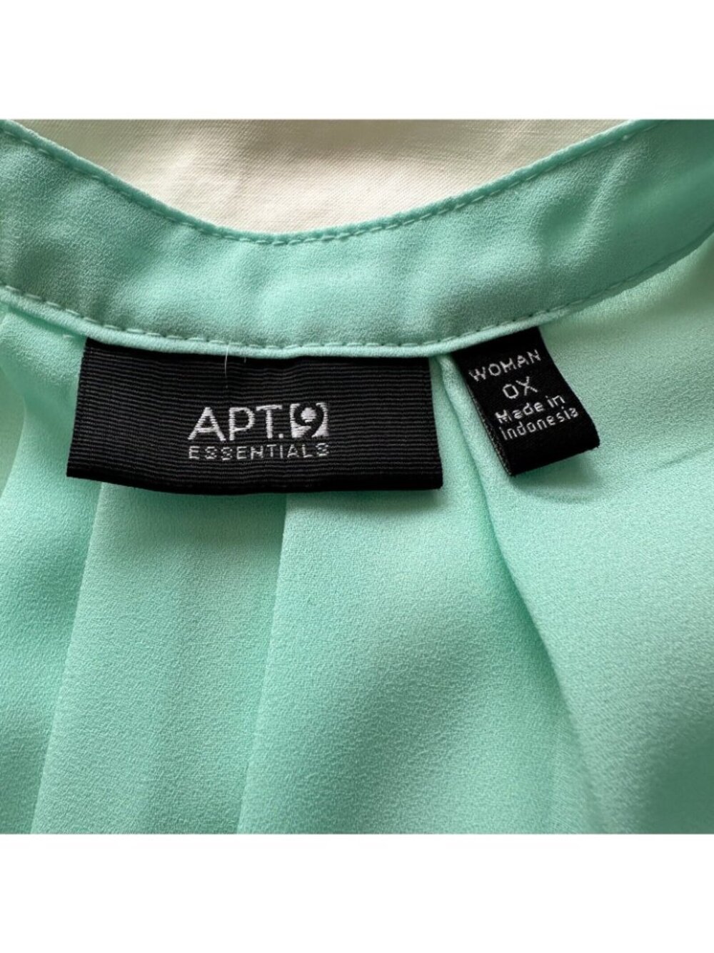Sleeveless Mint Green Blouse Womens Size 0X High-Low Hem Polyester Coastal - Picture 4 of 8
